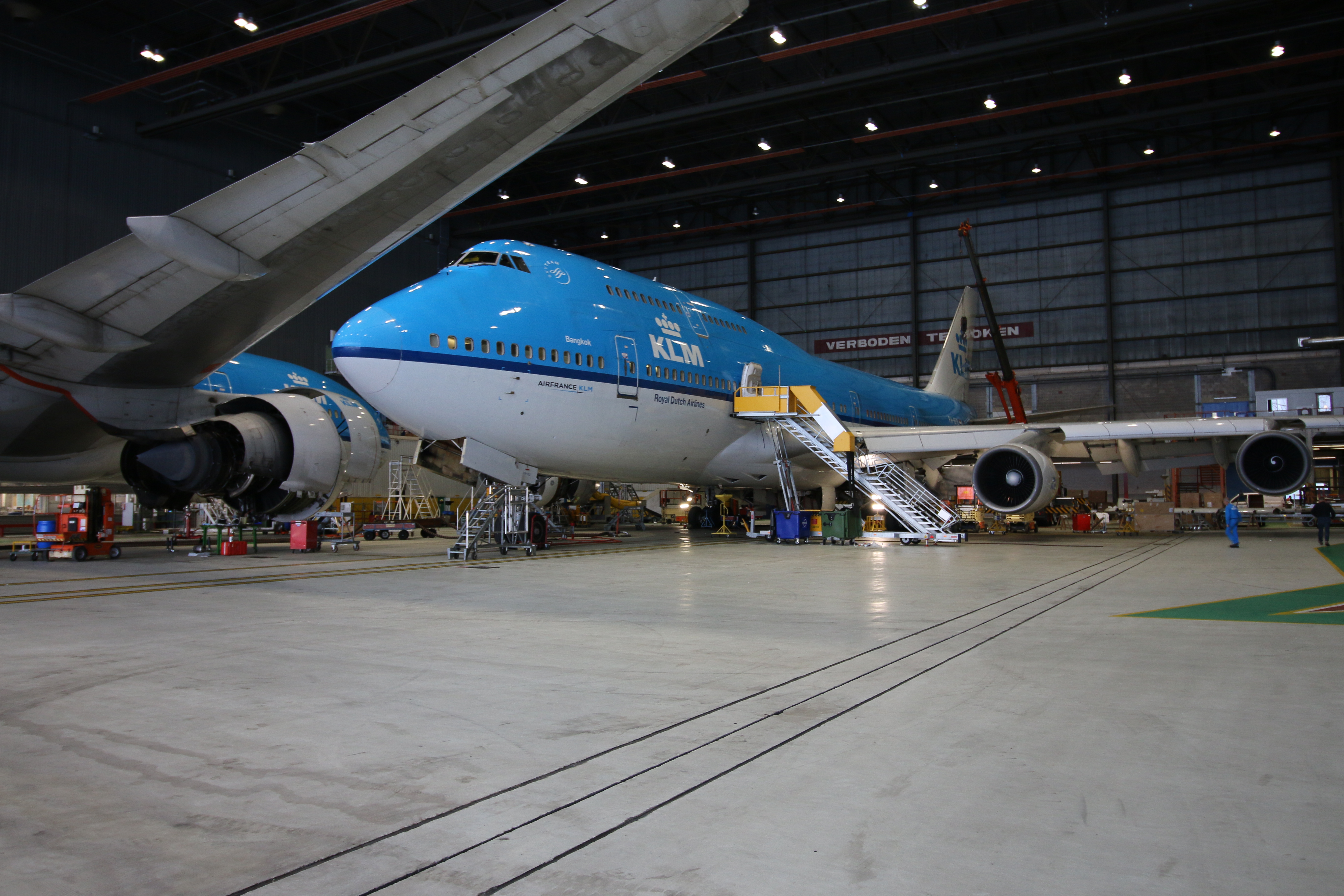現役最古のKLMオランダ航空のB747が本日約30年の飛行に幕を閉じる引退