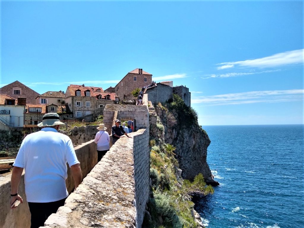 魔女の宅急便 紅の豚 などのジブリ映画のモデルになったとされる街 ドゥブロヴニクの旅行記 Sky Budget スカイバジェット